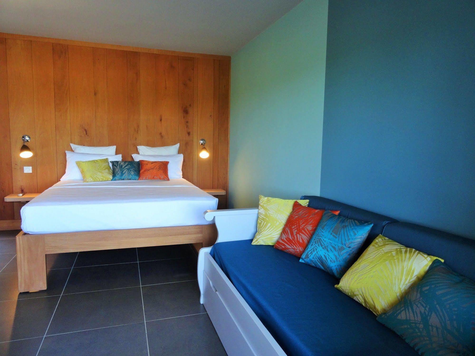 Le Panoramic Aparthotel Les Trois-Ilets Bagian luar foto