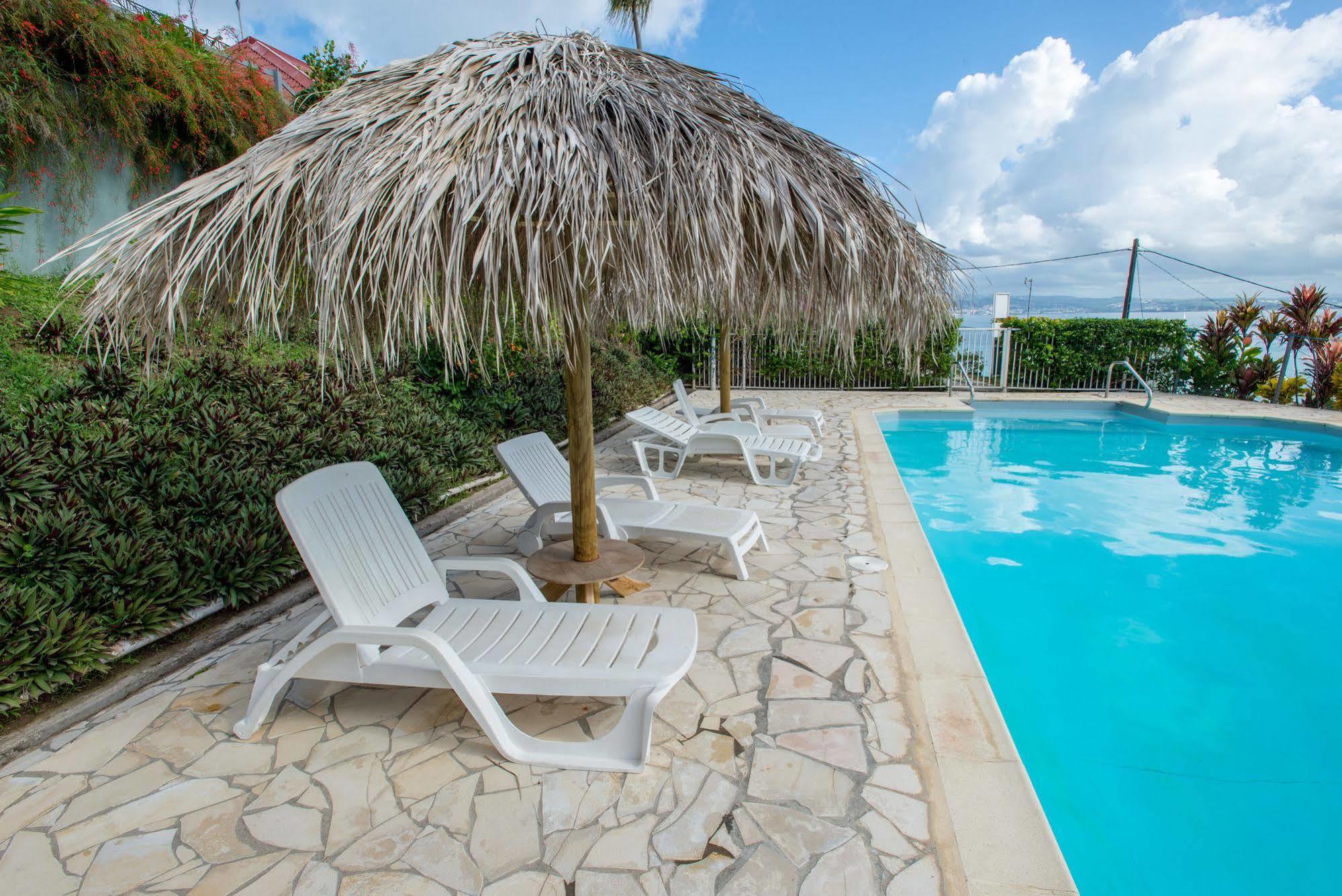 Le Panoramic Aparthotel Les Trois-Ilets Bagian luar foto
